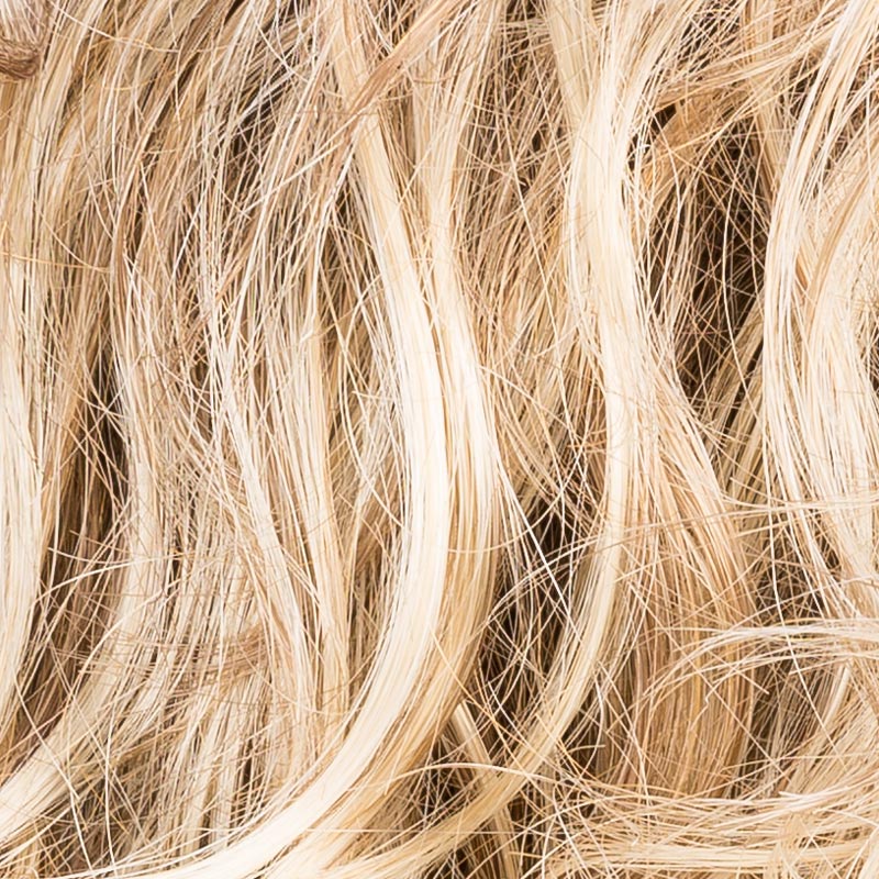 CARAMEL ROOTED 26.22.12 | Light Golden Blonde, Light Neutral Blonde, and Lightest Brown blend with Dark Shaded Roots